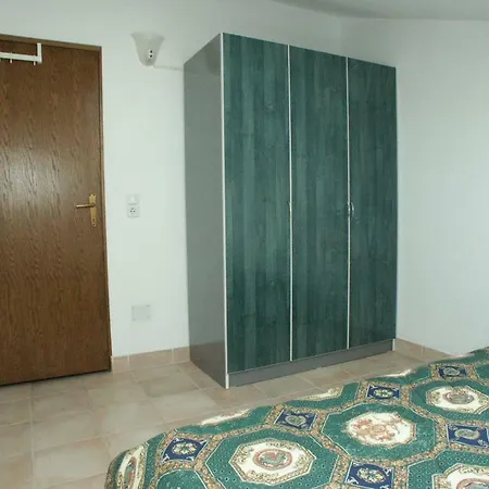 9702a Apartment